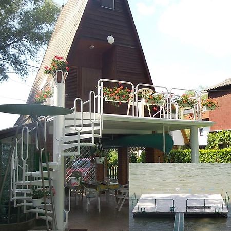 Tiszavirag Nyaralohaz Villa Seghedin Exterior foto