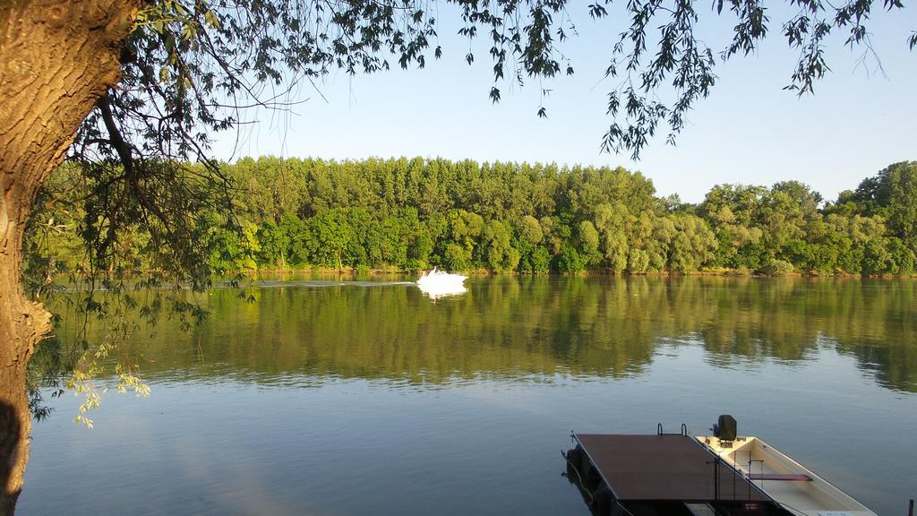 Tiszavirag Nyaralohaz Villa Seghedin Exterior foto