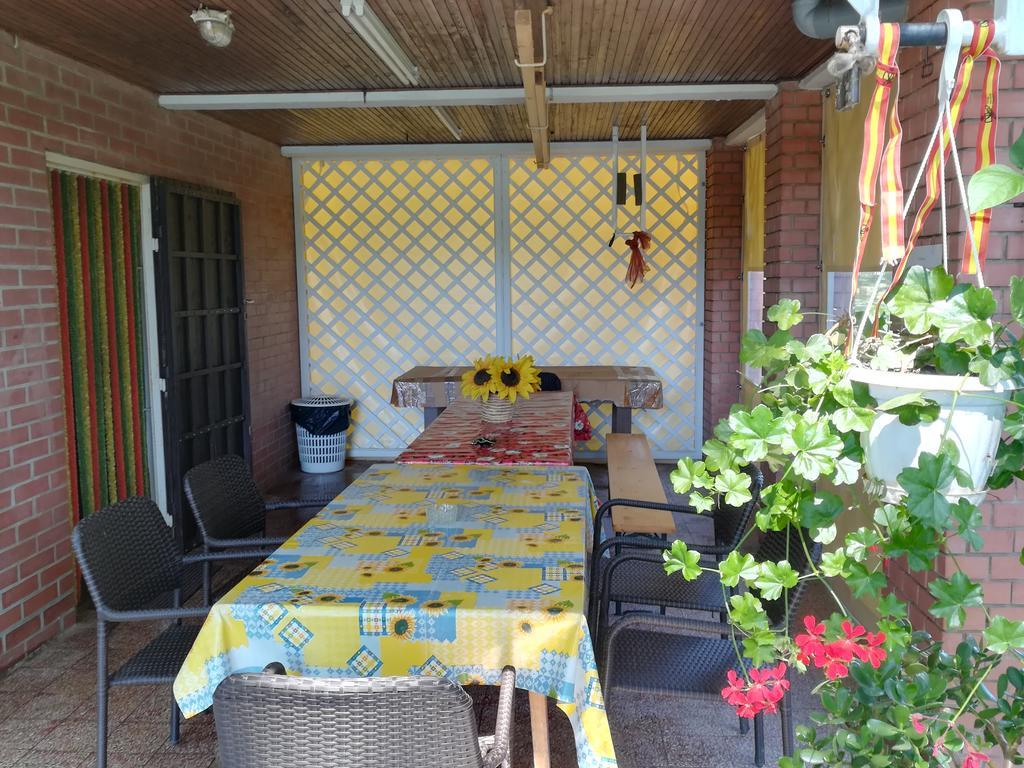 Tiszavirag Nyaralohaz Villa Seghedin Exterior foto